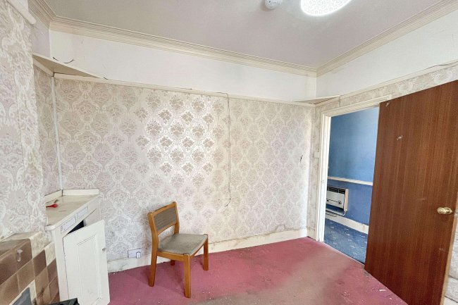 69 Boston Road, Croydon, CR0 3EJ 1