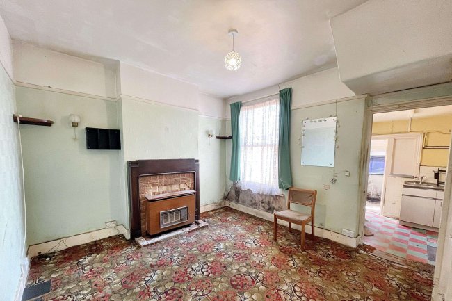 69 Boston Road, Croydon, CR0 3EJ 1