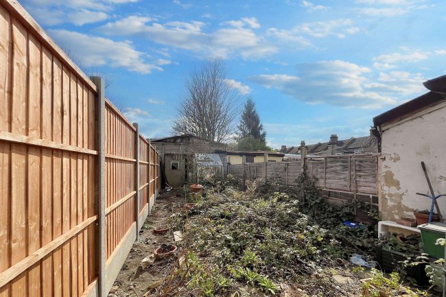 69 Boston Road, Croydon, CR0 3EJ 1