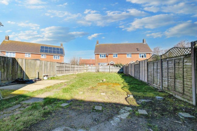 1 Burton Close, Wool, Wareham, Dorset, BH20 6ET 7