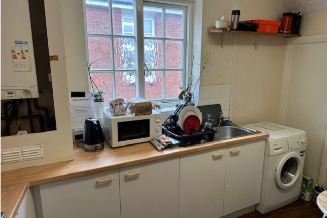 704 Wimborne Road, Moordown, Bournemouth, BH9 2EG 2