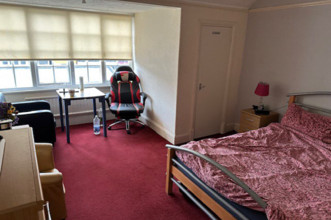 704 Wimborne Road, Moordown, Bournemouth, BH9 2EG 2