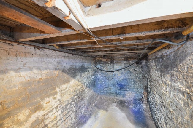 Flat A, 13 Rossiter Road, Balham, London, SW12 9RY 2