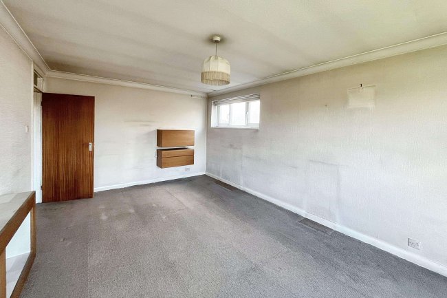 38 Imperial Gardens, Mitcham, CR4 1ER 1