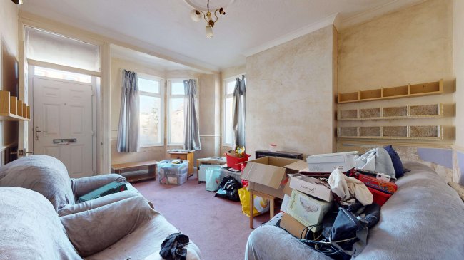 194 Hainault Avenue, Westcliff-on-Sea, SS0 9EX 5