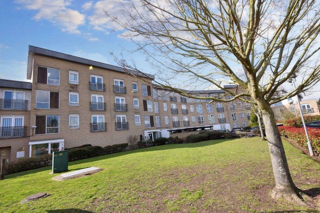 Ground Floor Flat, 2 Priory Mews, Station Avenue, Prittlewell, Southend On Sea, Essex SS2 5ED 5