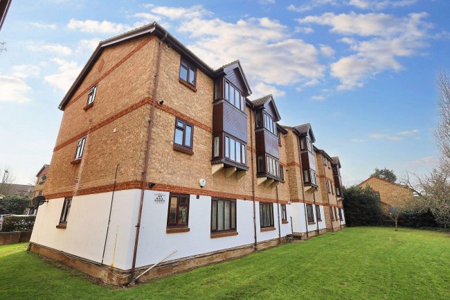 69 Alliance Close, Wembley, HA0 2NQ 10