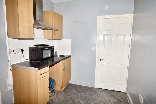 31 Lowther Road, Doncaster, DN1 2TR 7