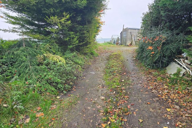 Hackpen Hill, Broad Hinton , Swindon SN4 9NR 6