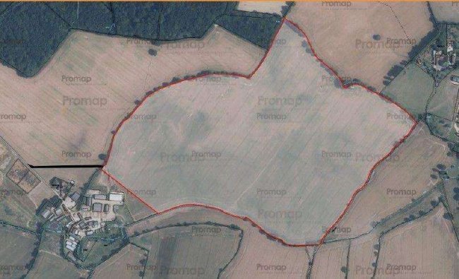 Land at Garnett’s Farm, Great Dunmow CM6 1NE 7