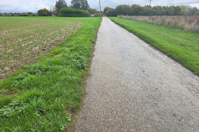 Land at Garnett’s Farm, Great Dunmow CM6 1NE 7