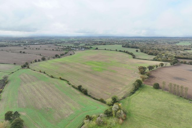 Land at Garnett’s Farm, Great Dunmow CM6 1NE 7