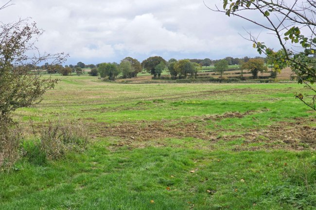 Land at Garnett’s Farm, Great Dunmow CM6 1NE 7