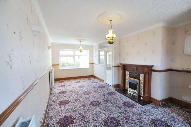 29 Butts Green, Abbey Hulton, Stoke-on-Trent, ST2 8EH 7