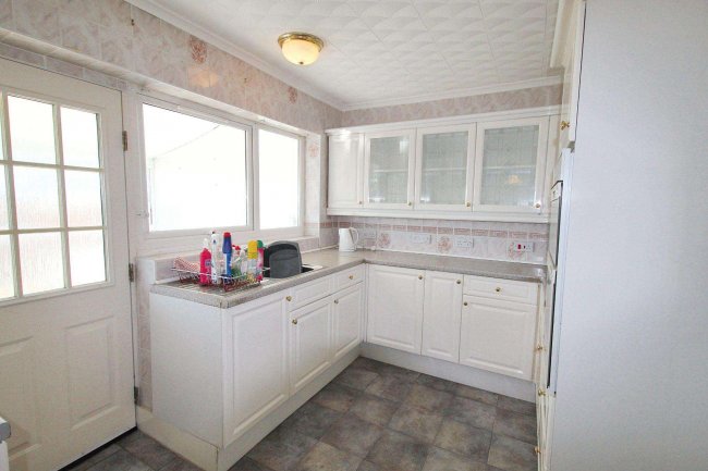 29 Butts Green, Abbey Hulton, Stoke-on-Trent, ST2 8EH 7