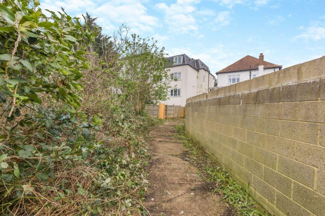 Land and Garages at the rear of 25 South Norwood Hill, London, SE25 6BS 2