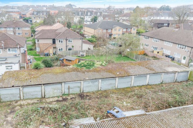 Land and Garages at the rear of 25 South Norwood Hill, London, SE25 6BS 2