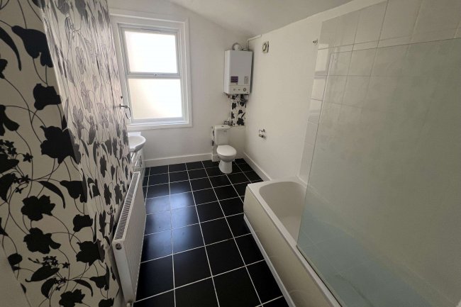 35 College Road, Bromley, BR1 3PU 1