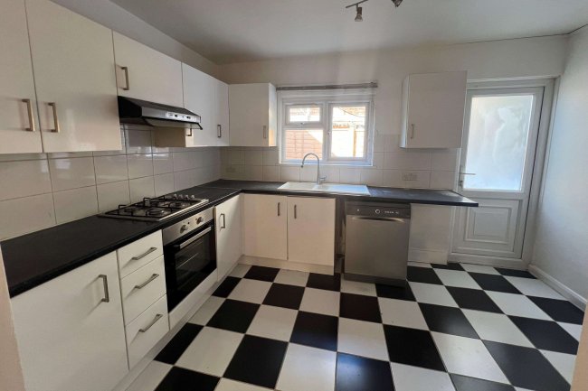 35 College Road, Bromley, BR1 3PU 1