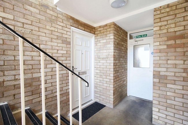 Flat 1 Duke Street, Wisbech PE13 2AS 6