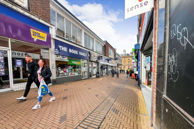 7 Market Street, Barnsley, S70 1SL 7