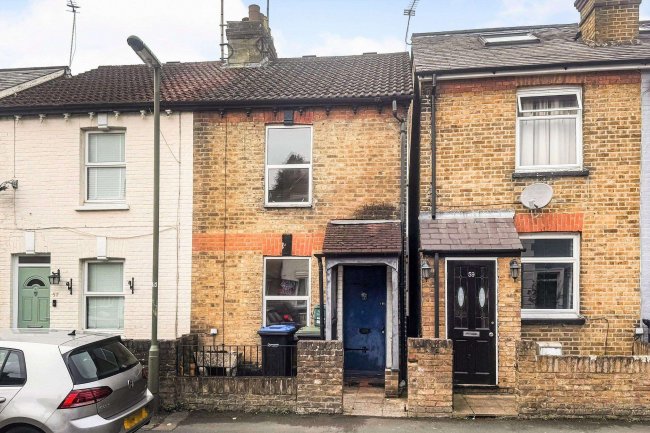 58 New Road, The Causeway, Staines, TW18 3DA 2