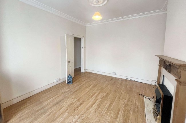 53 Sutton Grove, Sutton, SM1 4LP 5