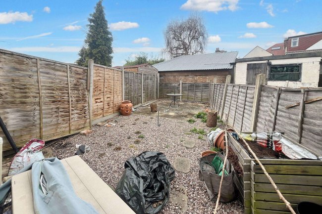 53 Sutton Grove, Sutton, SM1 4LP 5