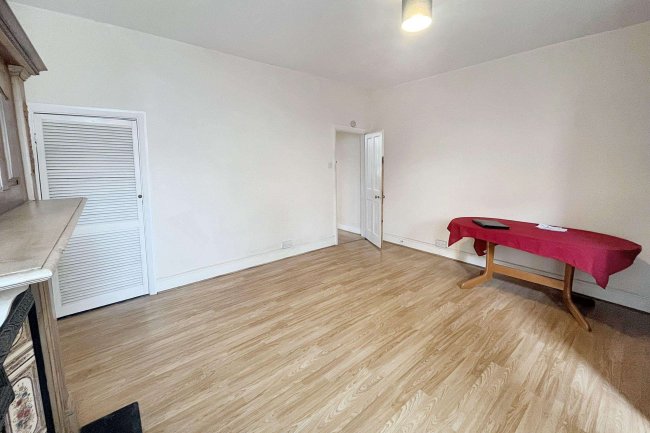 53 Sutton Grove, Sutton, SM1 4LP 5