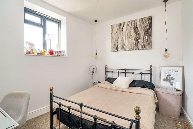 The Old Station Granary, Station Road, Burston, Diss, IP22 5UB 1