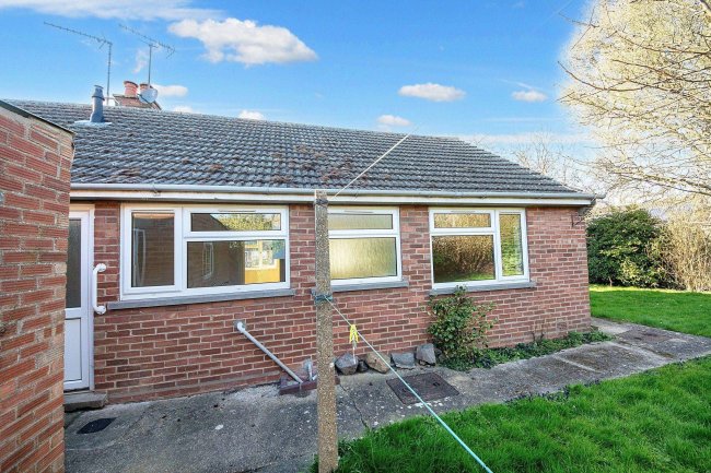 37 Ailwine Road, Upwood, Huntingdon, Cambridgeshire, PE26 2QH 8