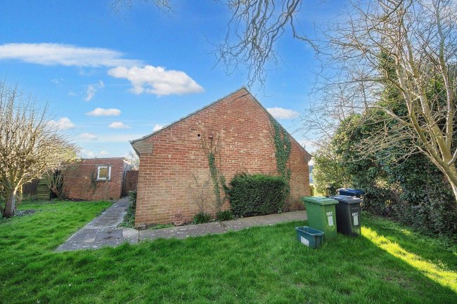 37 Ailwine Road, Upwood, Huntingdon, Cambridgeshire, PE26 2QH 8