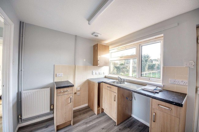 32 Ailwine Road, Upwood, Huntingdon, Cambridgeshire, PE26 2QH 7