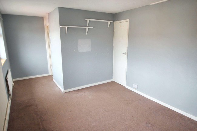 64 Ashgate Road, Eastbourne, East Sussex, BN23 7ES 6