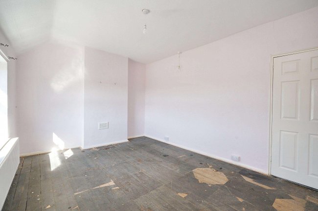 96 Burton Road, Overseal, Swadlincote, South Derbyshire, DE12 6JJ 2