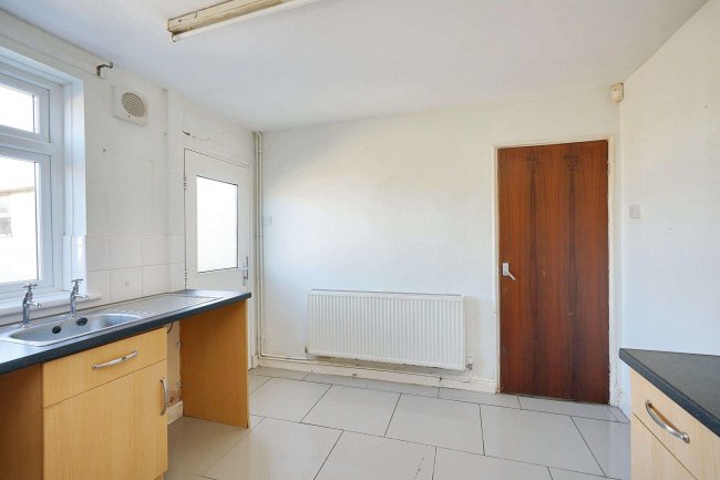 96 Burton Road, Overseal, Swadlincote, South Derbyshire, DE12 6JJ 2