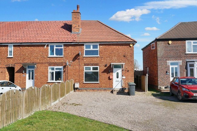 96 Burton Road, Overseal, Swadlincote, South Derbyshire, DE12 6JJ 2