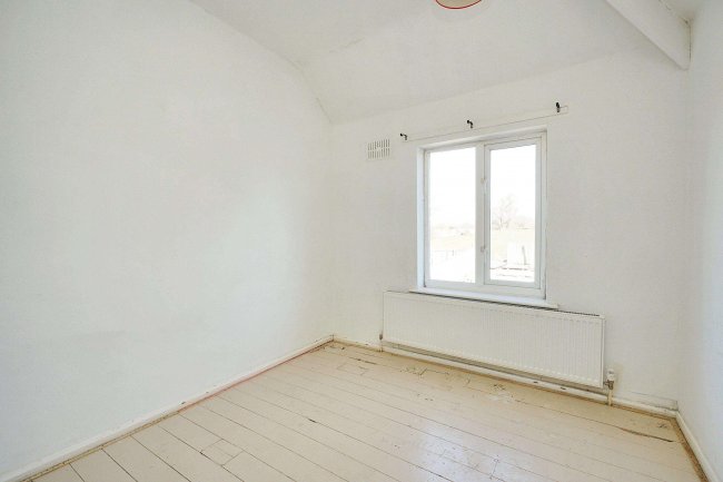 96 Burton Road, Overseal, Swadlincote, South Derbyshire, DE12 6JJ 2