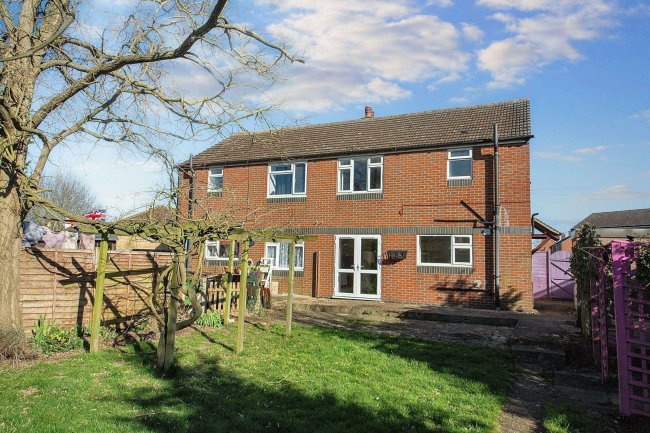 48 Mandeville Road, Brampton, Huntingdon, Cambridgeshire, PE28 4SB 2