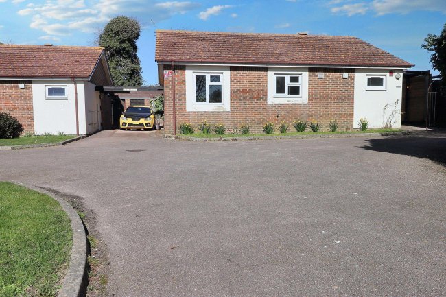 2 Vine End, Vine Close, Ramsgate, Kent, CT11 7BN 7