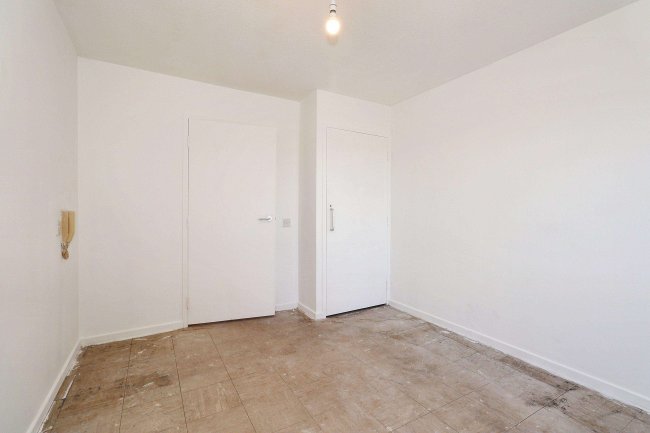 2 Vine End, Vine Close, Ramsgate, Kent, CT11 7BN 7