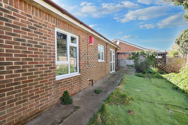 2 Vine End, Vine Close, Ramsgate, Kent, CT11 7BN 7