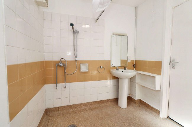 2 Vine End, Vine Close, Ramsgate, Kent, CT11 7BN 7