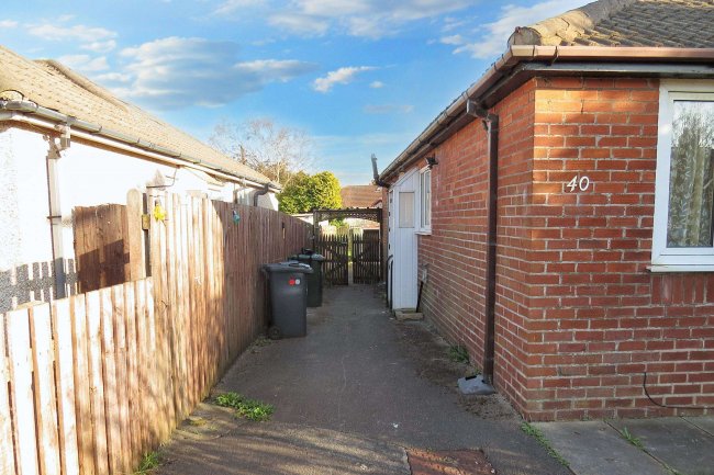 40 Wingate Avenue, Morecambe, Lancashire, LA4 4SH 7