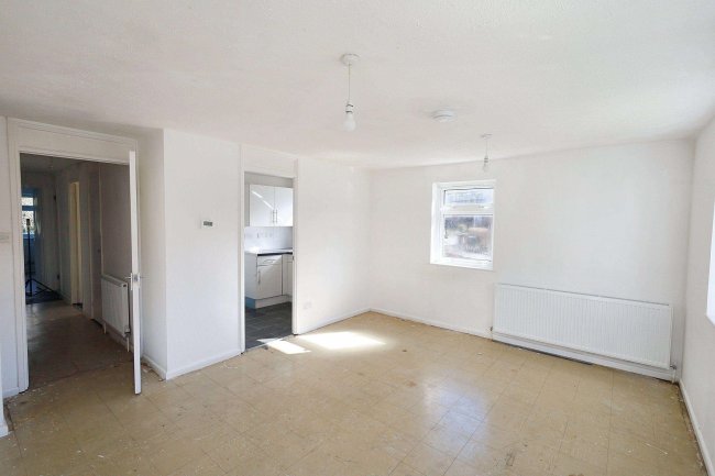 Flat 6 Waldegrave Park, Harpenden, Hertfordshire, AL5 5SF 6