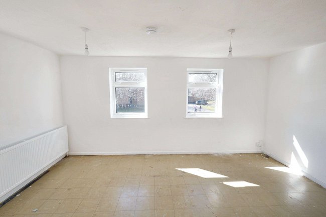 Flat 6 Waldegrave Park, Harpenden, Hertfordshire, AL5 5SF 6