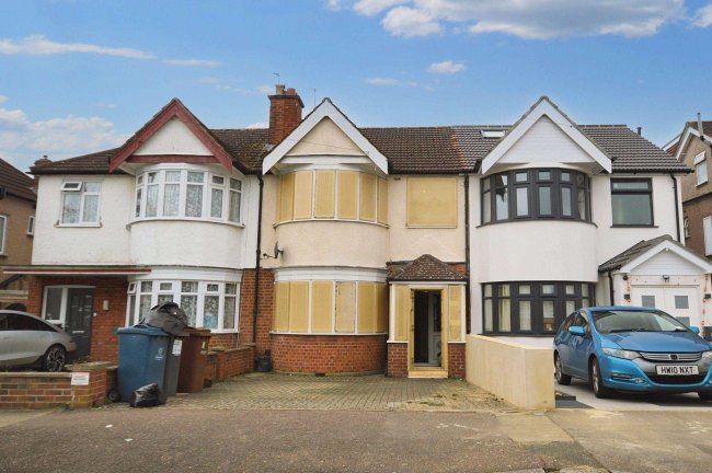 69 Lynton Road, Harrow, HA2 9NJ 4