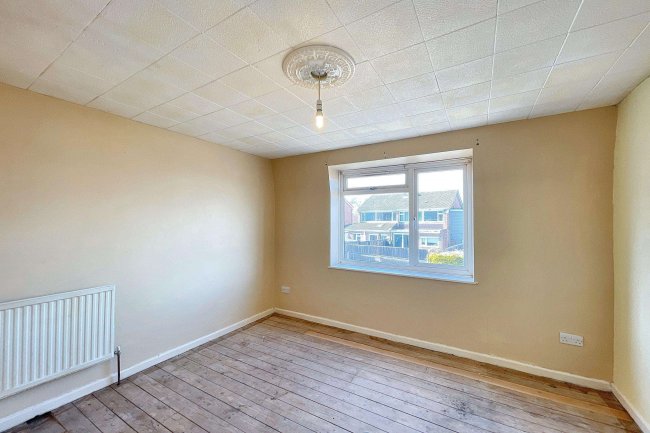 37 Kingston Close, Street, Somerset, BA16 0DD 6