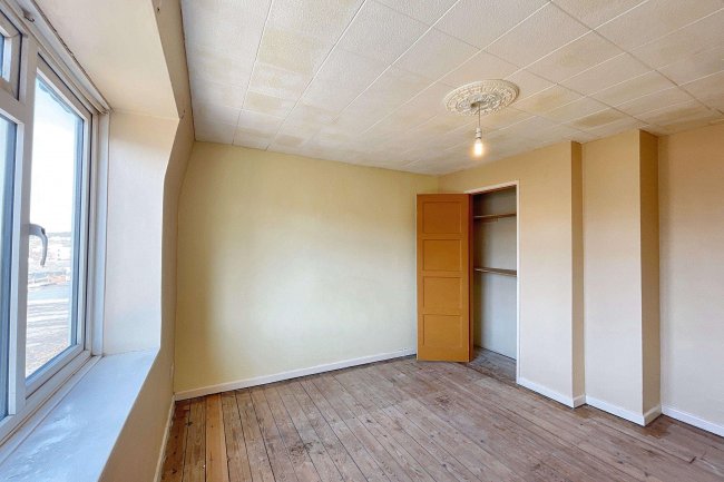 37 Kingston Close, Street, Somerset, BA16 0DD 6