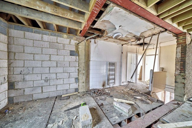 1 Merlins Avenue, Harrow, HA2 9ET 10